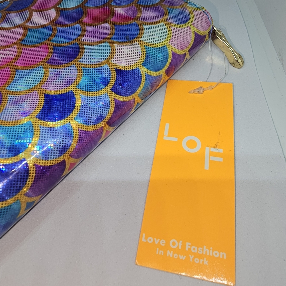 Mermaid Fish Scale Wallet - Picture 3 of 5